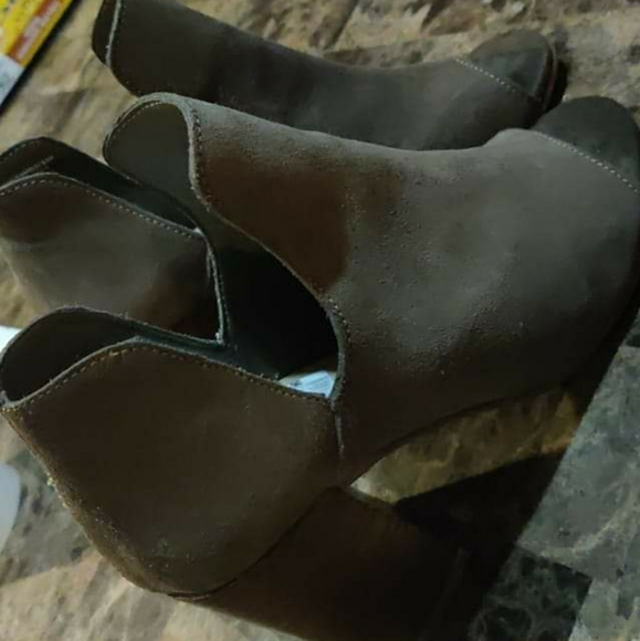 Peek toe boots new - Picture 1 of 1